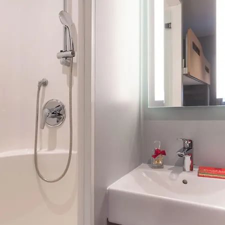 Ibis Budget Marne La Vallee Val D'europe Hotel Montévrain